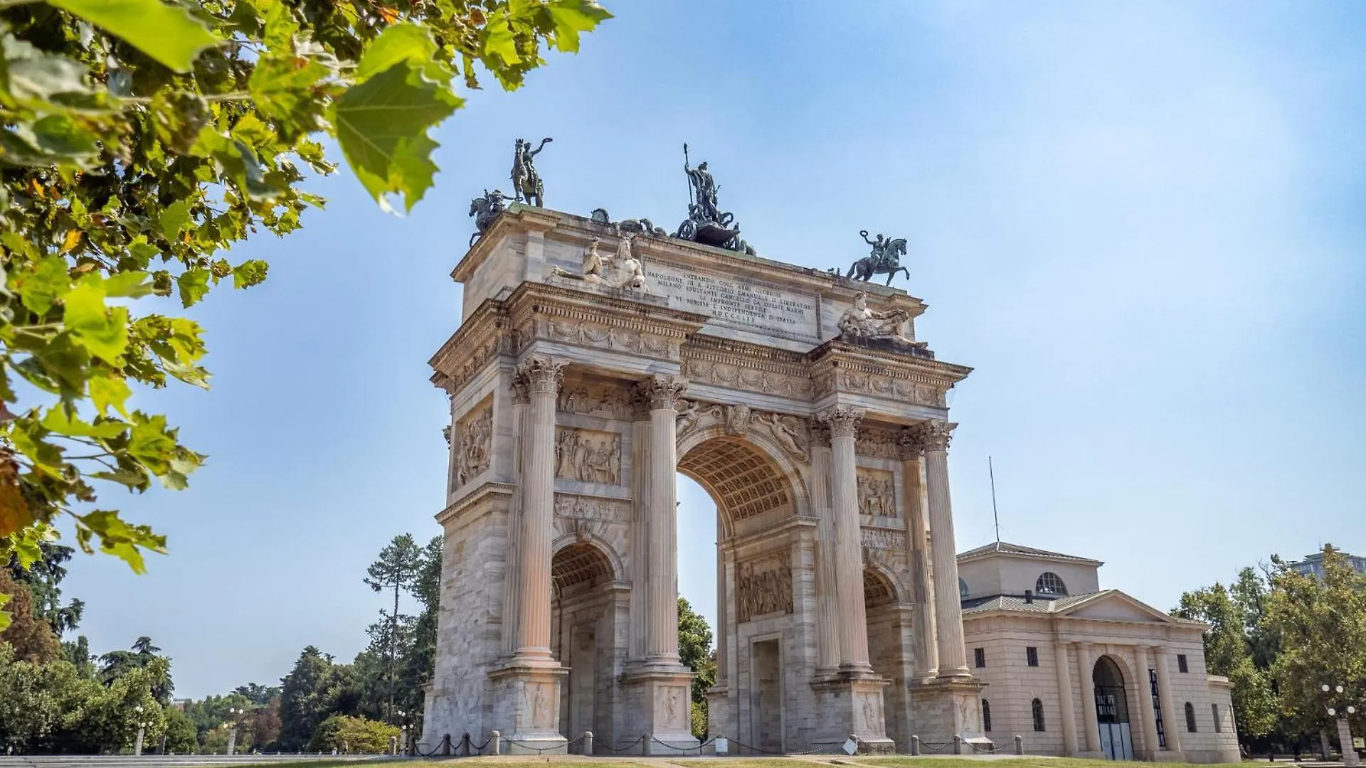 Arco Della Pace - Elegant Apartment For 3 Guests Milan Italy