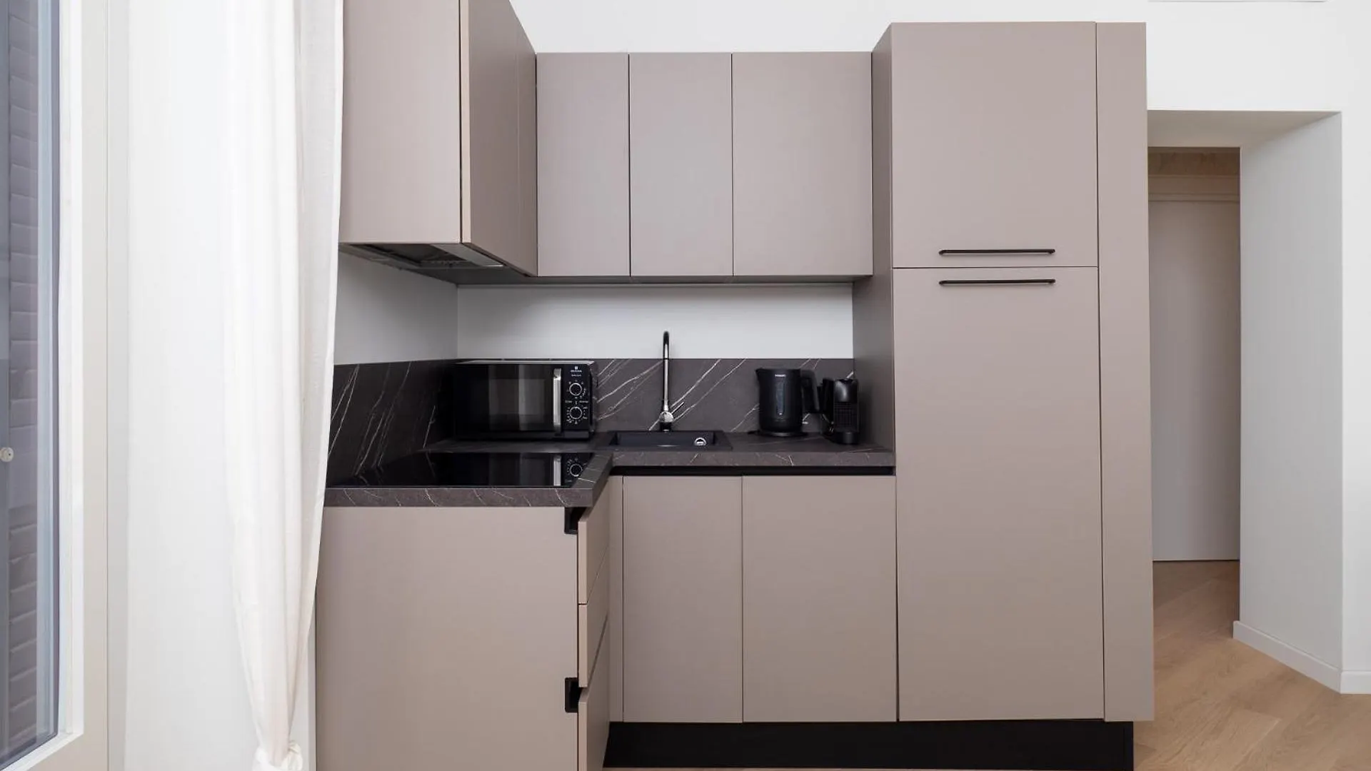 Arco Della Pace - Elegant Apartment For 3 Guests Milano